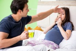 Niepokojące objawy podczas ciąży